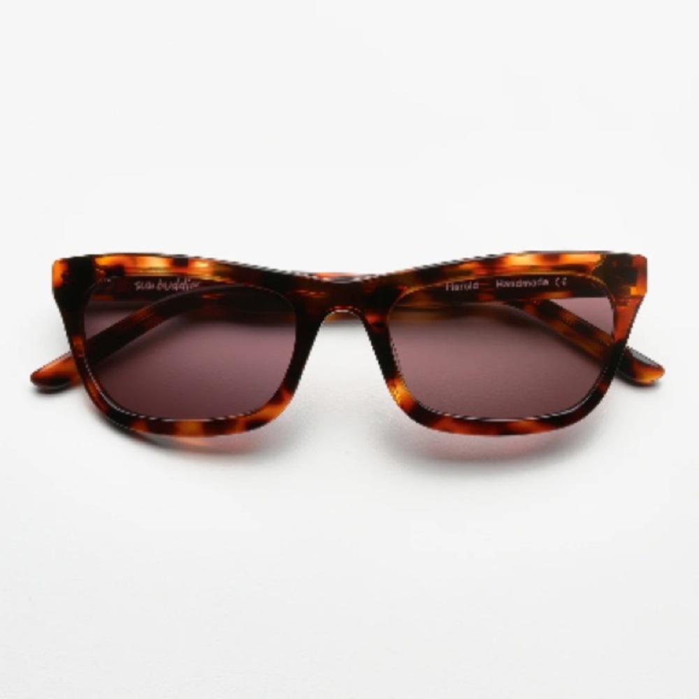 Sun buddies Harold in Leopard